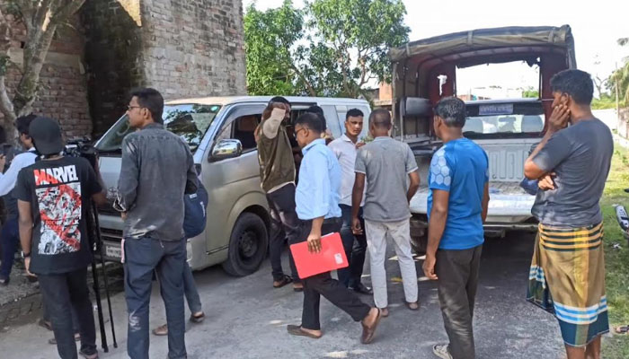 সাতক্ষীরায় ভেজাল সার তৈরির অভিযোগ, ২০ হাজার টাকা জরিমানা সাতক্ষীরায় ভেজাল সার তৈরির অভিযোগ, ২০ হাজার টাকা জরিমানা