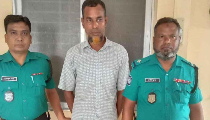 রংপুরে মানিক হত্যা মামলায় আ.লীগ নেতা গ্রেপ্তার