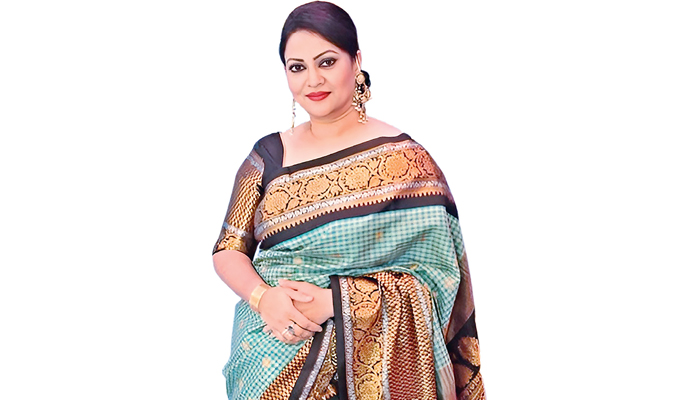 কাজে ফিরবেন রিচি কাজে ফিরবেন রিচি