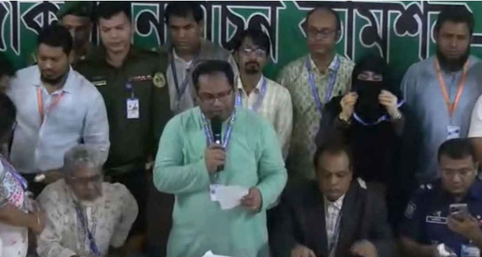 জাকসু নির্বাচনের ফল ঘোষণা শুরু জাকসু নির্বাচনের ফল ঘোষণা শুরু