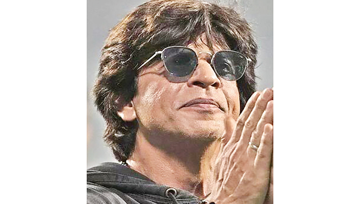 দ্রুত পোল্যান্ড থেকে দেশে ফিরছেন শাহরুখ দ্রুত পোল্যান্ড থেকে দেশে ফিরছেন শাহরুখ