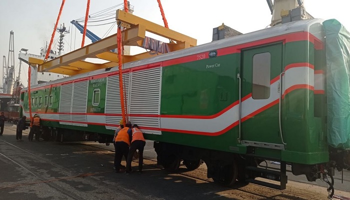 ভারত থেকে ২০০ নতুন কোচ কিনবে বাংলাদেশ রেলওয়ে ভারত থেকে ২০০ নতুন কোচ কিনবে বাংলাদেশ রেলওয়ে