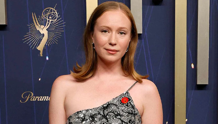 মঞ্চে ‘ফ্রি প্যালেস্টাইন’ স্লোগান, আলোচনায় ইহুদি বংশোদ্ভূত হান্না মঞ্চে ‘ফ্রি প্যালেস্টাইন’ স্লোগান, আলোচনায় ইহুদি বংশোদ্ভূত হান্না