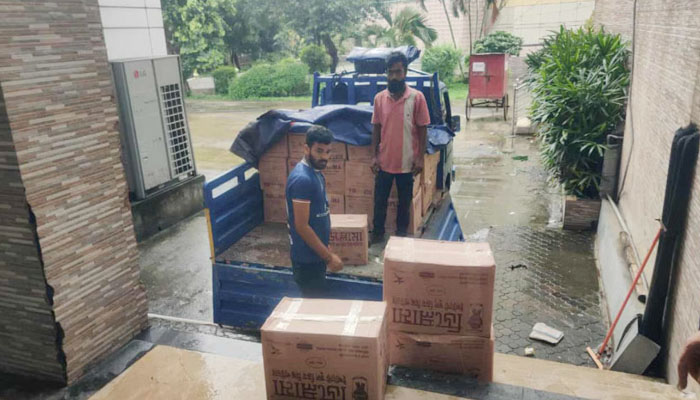 জাতীয় নির্বাচন সামনে রেখে ইসিতে পৌঁছাচ্ছে নির্বাচনী সরঞ্জাম জাতীয় নির্বাচন সামনে রেখে ইসিতে পৌঁছাচ্ছে নির্বাচনী সরঞ্জাম