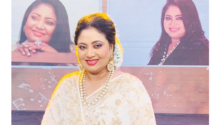 ক্ষোভ ঝাড়লেন বেবী নাজনীন ক্ষোভ ঝাড়লেন বেবী নাজনীন