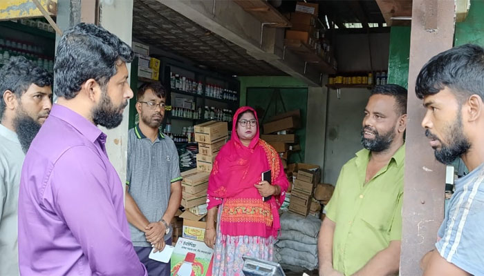 শেরপুরে ২ সার বিক্রেতাকে লক্ষাধিক টাকা জরিমানা