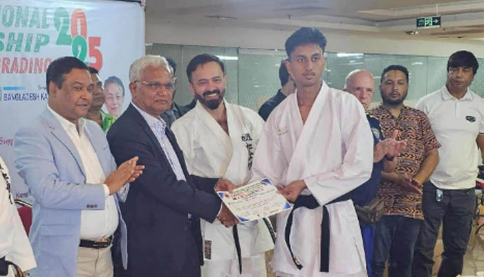 বিএনপি ক্ষমতায় গেলে প্রতিটি ফেডারেশনকে এগিয়ে নিয়ে যাবে: ডা. জাহিদ বিএনপি ক্ষমতায় গেলে প্রতিটি ফেডারেশনকে এগিয়ে নিয়ে যাবে: ডা. জাহিদ