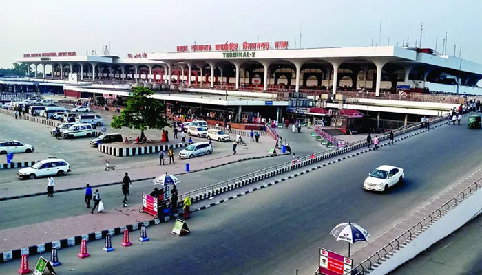 বিমানবন্দরের নিরাপত্তা এপিবিএনের হাতে, সরে আসছে বিমানবাহিনী বিমানবন্দরের নিরাপত্তা এপিবিএনের হাতে, সরে আসছে বিমানবাহিনী