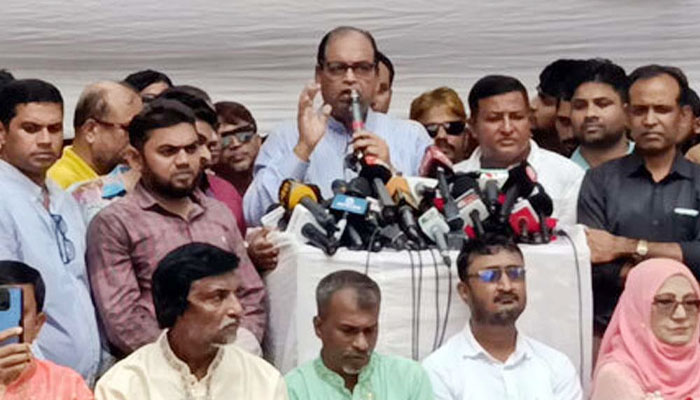 ‘শেখ হাসিনা ভারতে বসে নির্বাচন ঠেকানোর ষড়যন্ত্র করছে’ ‘শেখ হাসিনা ভারতে বসে নির্বাচন ঠেকানোর ষড়যন্ত্র করছে’