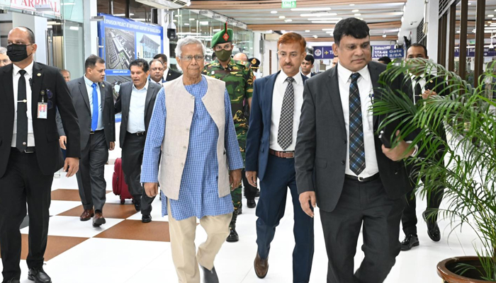 নিউইয়র্ক গেলেন প্রধান উপদেষ্টা নিউইয়র্ক গেলেন প্রধান উপদেষ্টা