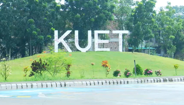 কুয়েটে ছাত্ররাজনীতি বন্ধ ইস্যুতে সংঘর্ষের ঘটনায় ৫ শিক্ষার্থী বহিষ্কার