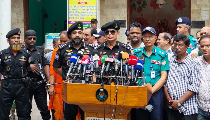 ঝুঁকিপূর্ণ মন্ডপে বিশেষ নিরাপত্তা ব্যবস্থা গ্রহণ করা হয়েছে: অতিরিক্তি আইজিপি