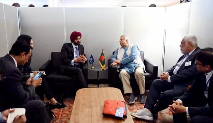 ড. ইউনূসের সঙ্গে সাক্ষাৎ করেছেন বিশ্বব্যাংকের প্রেসিডেন্ট অজয় বাঙ্গা ড. ইউনূসের সঙ্গে সাক্ষাৎ করেছেন বিশ্বব্যাংকের প্রেসিডেন্ট অজয় বাঙ্গা