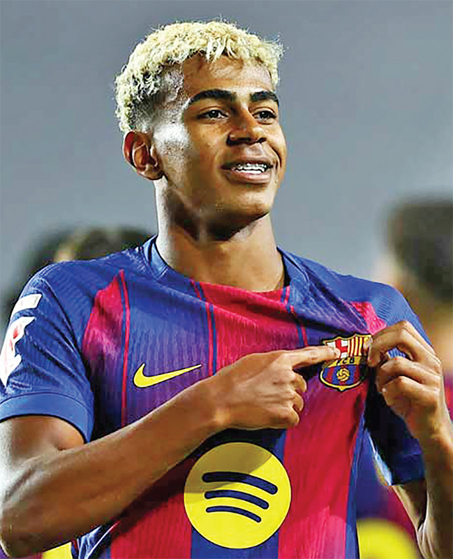 বার্সেলোনাকে সুখবর দিলেন ইয়ামাল বার্সেলোনাকে সুখবর দিলেন ইয়ামাল