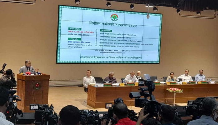 নির্বাচনে পক্ষপাত আচরণ বরদাশত করা হবে না নির্বাচনে পক্ষপাত আচরণ বরদাশত করা হবে না