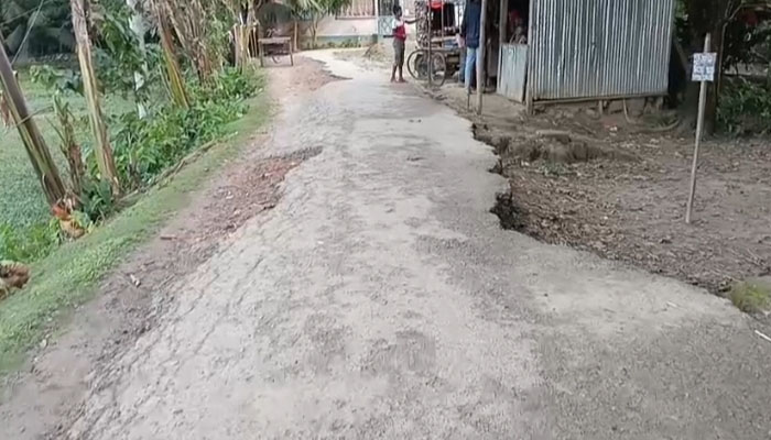 পূর্বধলায় টিআর প্রকল্পে ব্যাপক অনিয়মের অভিযোগ পূর্বধলায় টিআর প্রকল্পে ব্যাপক অনিয়মের অভিযোগ