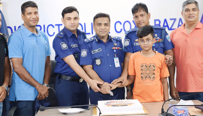 কক্সবাজারে অনলাইন বাস টার্মিনাল: সড়ক নিরাপত্তায় নতুন দিগন্ত কক্সবাজারে অনলাইন বাস টার্মিনাল: সড়ক নিরাপত্তায় নতুন দিগন্ত