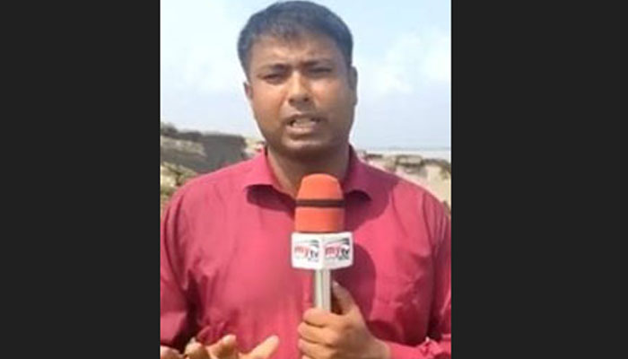 সাংবাদিকের নামে কাফনের কাপড় পাঠানোর ঘটনায় মামলা