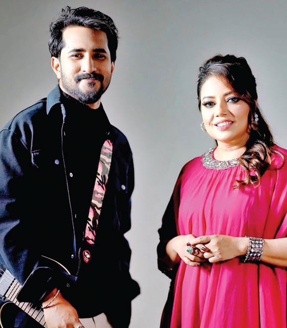 হাসিনের আয়োজনে কনা গাইলেন ‘নীরবে’ হাসিনের আয়োজনে কনা গাইলেন ‘নীরবে’