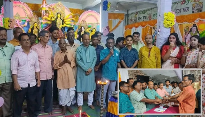 দর্শনায় দুর্গাপূজা উপলক্ষে বিএনপির শুভেচ্ছা উপহার দর্শনায় দুর্গাপূজা উপলক্ষে বিএনপির শুভেচ্ছা উপহার
