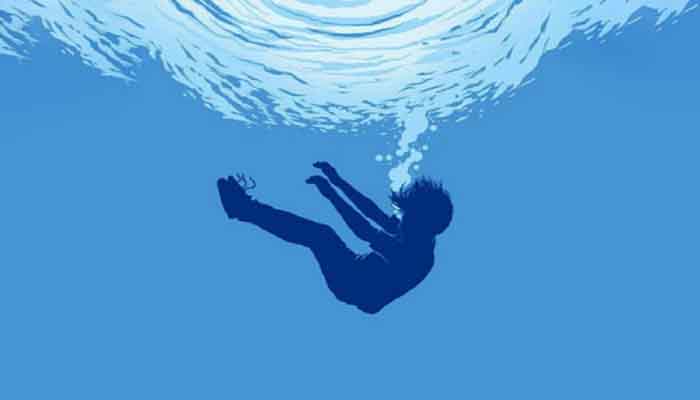 রাজশাহীতে পানিতে ডুবে ৩ শিশুর মৃত্যু রাজশাহীতে পানিতে ডুবে ৩ শিশুর মৃত্যু