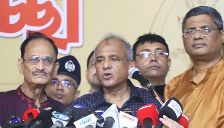 পার্বত্য চট্টগ্রামে দুষ্কৃতকারীদের প্রচেষ্টা ব্যর্থ: স্বরাষ্ট্র উপদেষ্টা পার্বত্য চট্টগ্রামে দুষ্কৃতকারীদের প্রচেষ্টা ব্যর্থ: স্বরাষ্ট্র উপদেষ্টা