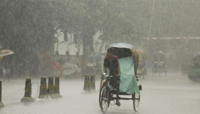 ৮ বিভাগে ভারী বৃষ্টির সতর্কতা, ঢাকায় ২০৬ মি.মি. বৃষ্টিপাত ৮ বিভাগে ভারী বৃষ্টির সতর্কতা, ঢাকায় ২০৬ মি.মি. বৃষ্টিপাত