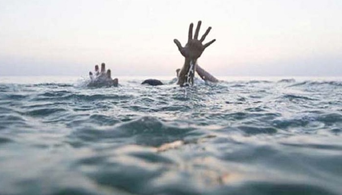 চুয়াডাঙ্গায় পুকুরে ডুবে স্কুলছাত্রের মৃত্যু চুয়াডাঙ্গায় পুকুরে ডুবে স্কুলছাত্রের মৃত্যু