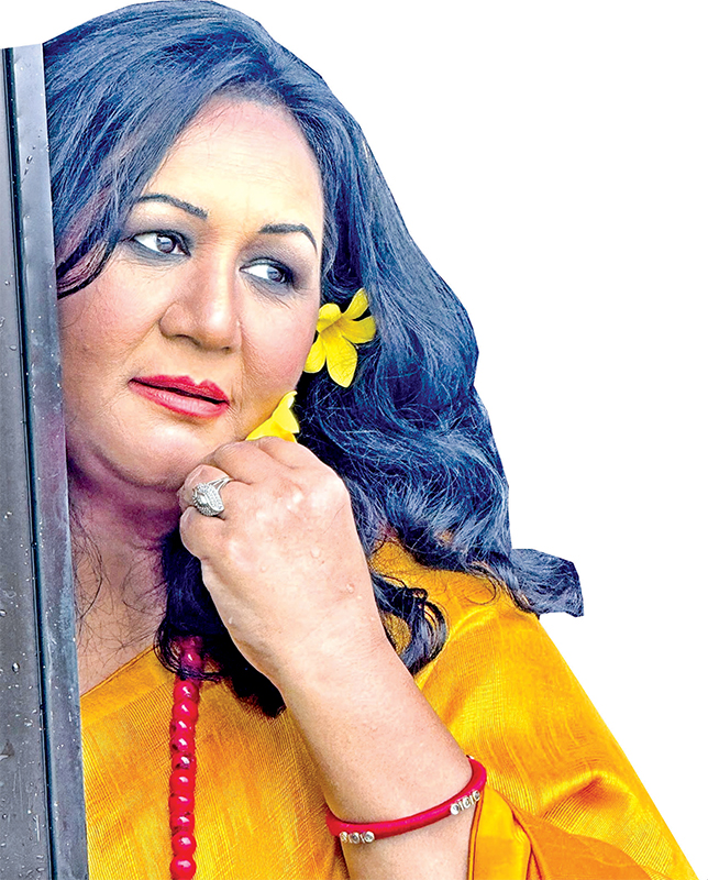 ফাহমিদা নবীর কণ্ঠে আসছে তিন গান ফাহমিদা নবীর কণ্ঠে আসছে তিন গান