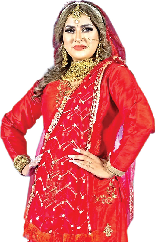 শখে মুগ্ধ দর্শক শখে মুগ্ধ দর্শক