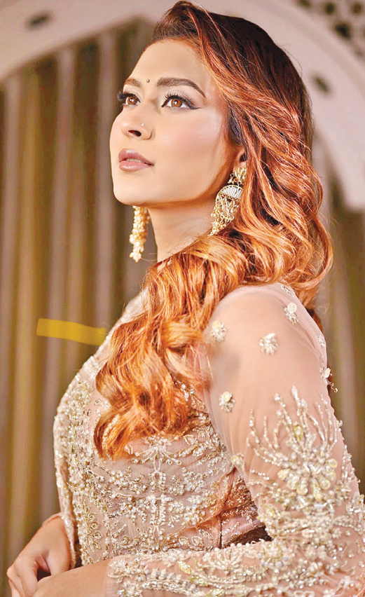 ক্ষুব্ধ মেহজাবীন ক্ষুব্ধ মেহজাবীন