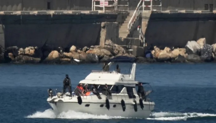 নেতানিয়াহুর নির্দেশেই ফ্লোটিলার ত্রাণবাহী নৌযানে ড্রোন হামলা নেতানিয়াহুর নির্দেশেই ফ্লোটিলার ত্রাণবাহী নৌযানে ড্রোন হামলা