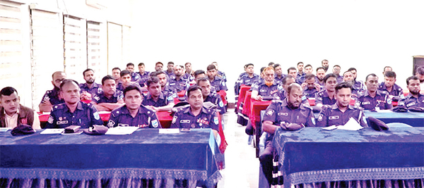 পিপিএম (বার) জেলা পুলিশ লাইন্সের প্রশিক্ষণ কার্যক্রম পিপিএম (বার) জেলা পুলিশ লাইন্সের প্রশিক্ষণ কার্যক্রম