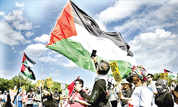 ফিলিস্তিনের স্বীকৃতি : বিবেকের তাড়না বনাম প্রতারণা ফিলিস্তিনের স্বীকৃতি : বিবেকের তাড়না বনাম প্রতারণা