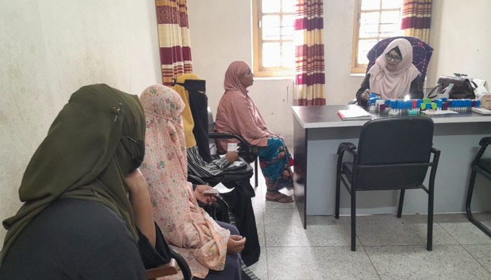 চুয়াডাঙ্গায় ছোঁয়াচে রোগ স্ক্যাবিসের প্রাদুর্ভাব, হাসপাতালে পর্যাপ্ত ওষুধ নেই চুয়াডাঙ্গায় ছোঁয়াচে রোগ স্ক্যাবিসের প্রাদুর্ভাব, হাসপাতালে পর্যাপ্ত ওষুধ নেই