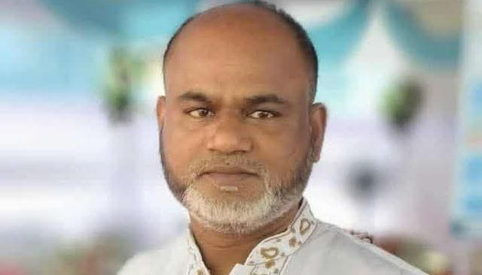 গাড়ির থামিয়ে হেলমেটধারী সন্ত্রাসীদের ব্রাশ ফায়ার, ব্যবসায়ী খুন গাড়ির থামিয়ে হেলমেটধারী সন্ত্রাসীদের ব্রাশ ফায়ার, ব্যবসায়ী খুন