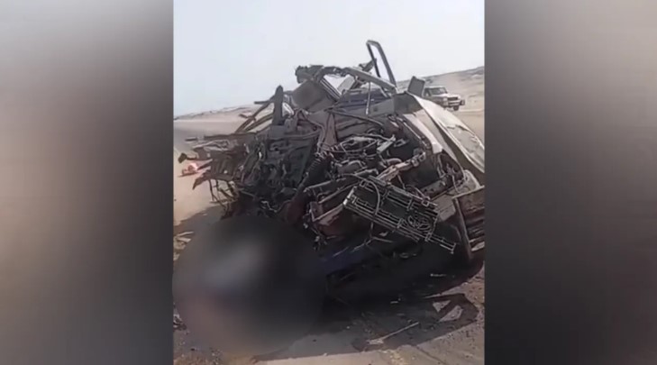 ওমানে ভয়াবহ সড়ক দুর্ঘটনায় ৭ বাংলাদেশি নিহত ওমানে ভয়াবহ সড়ক দুর্ঘটনায় ৭ বাংলাদেশি নিহত