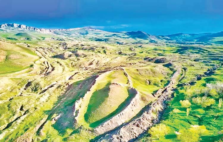 দ্বিতীয় মানবসভ্যতার জনক নুহ (আ.) দ্বিতীয় মানবসভ্যতার জনক নুহ (আ.)