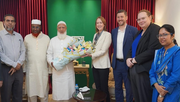 জামায়াত আমিরের সঙ্গে অস্ট্রেলিয়ার হাইকমিশনারের সাক্ষাৎ জামায়াত আমিরের সঙ্গে অস্ট্রেলিয়ার হাইকমিশনারের সাক্ষাৎ