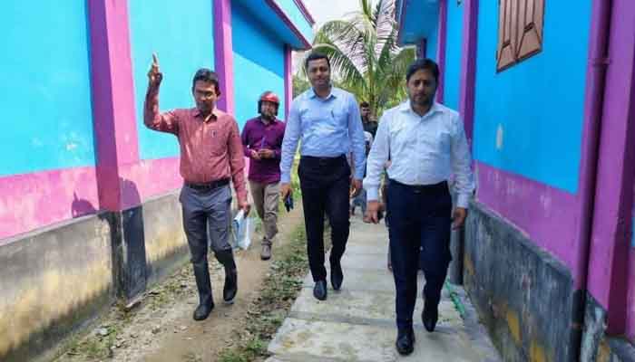 নকলায় উন্নয়ন কার্যক্রম পরিদর্শন করলেন ডিসি
