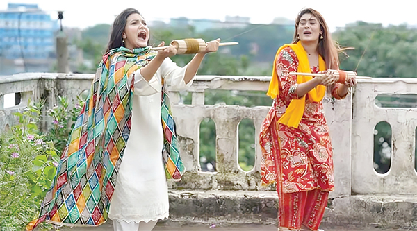 ঘুড়ি উৎসবে নায়িকা : এরপর যত নাটকীয় ঘটনা ঘুড়ি উৎসবে নায়িকা : এরপর যত নাটকীয় ঘটনা