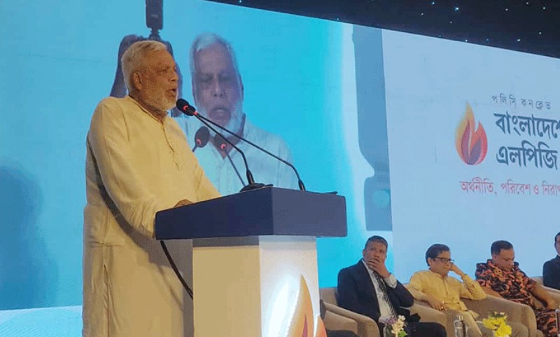 এলপিজি সিলিন্ডারের দাম হওয়া উচিত ‘হাজারের নিচে’ : জ্বালানি উপদেষ্টা এলপিজি সিলিন্ডারের দাম হওয়া উচিত ‘হাজারের নিচে’ : জ্বালানি উপদেষ্টা