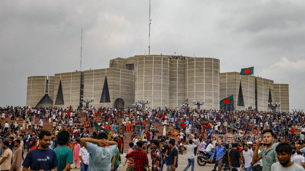১৫ নয়, ১৭ অক্টোবর হবে জুলাই সনদ সই ১৫ নয়, ১৭ অক্টোবর হবে জুলাই সনদ সই