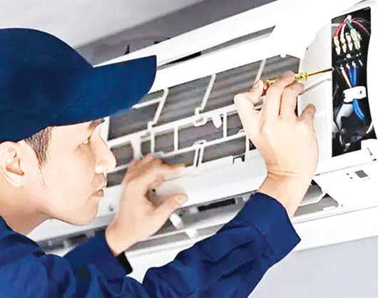 শীতের আগেই এসির যত্ন শীতের আগেই এসির যত্ন