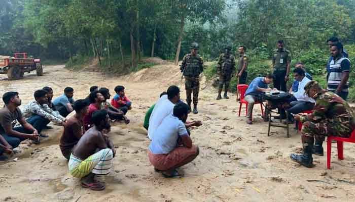 অবৈধভাবে সিলিকা বালু উত্তোলন, ১৪ জনকে কারাদণ্ড অবৈধভাবে সিলিকা বালু উত্তোলন, ১৪ জনকে কারাদণ্ড