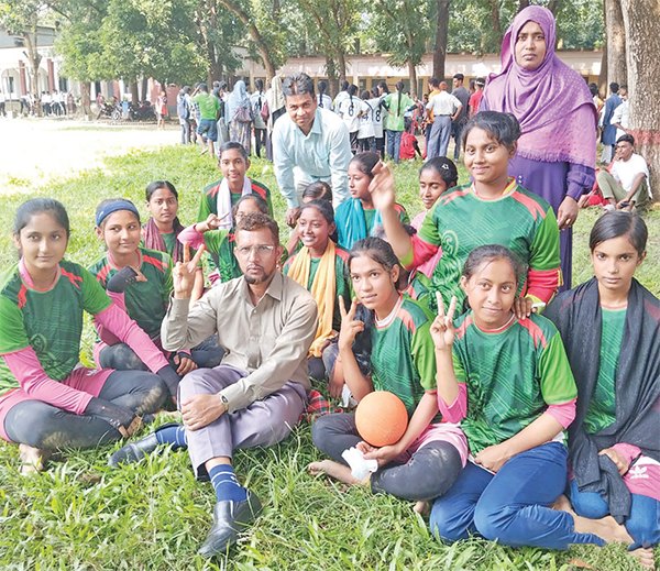 যশোরে ৫২তম জাতীয় ক্রীড়া প্রতিযোগিতা অনুষ্ঠিত হয় যশোরে ৫২তম জাতীয় ক্রীড়া প্রতিযোগিতা অনুষ্ঠিত হয়