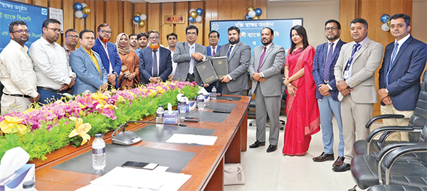 সোনালী ও এনসিসি ব্যাংকের চুক্তি স্বাক্ষর