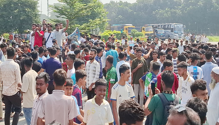 টাঙ্গাইলকে ময়মনসিংহ বিভাগে নেওয়ার প্রস্তাব, প্রতিবাদে মহাসড়ক অবরোধ টাঙ্গাইলকে ময়মনসিংহ বিভাগে নেওয়ার প্রস্তাব, প্রতিবাদে মহাসড়ক অবরোধ