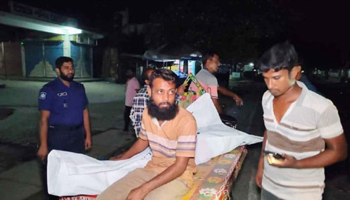 চুয়াডাঙ্গায় বিষাক্ত অ্যালকোহল পানে আরেকজনের মৃত্যু চুয়াডাঙ্গায় বিষাক্ত অ্যালকোহল পানে আরেকজনের মৃত্যু