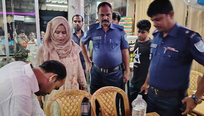 সখীপুরে ২ হোটেল মালিককে জরিমানা সখীপুরে ২ হোটেল মালিককে জরিমানা